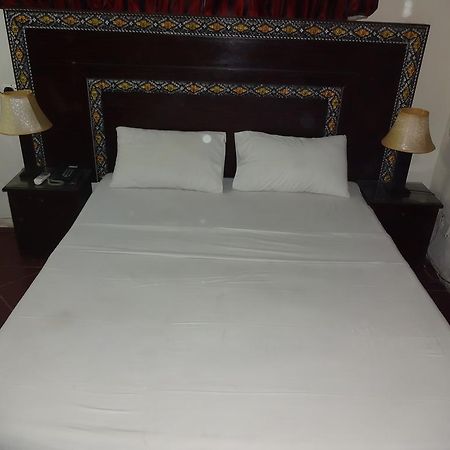 Safari Hotel Upper Mall Lahore Exterior foto